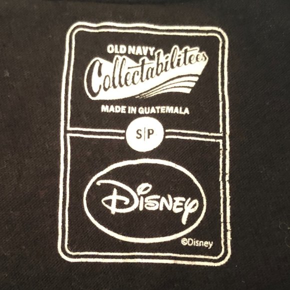 Kids' Old Navy Disney Mickey Mouse Vampire Short Sleeved T-Shirt - Picture 4 of 5